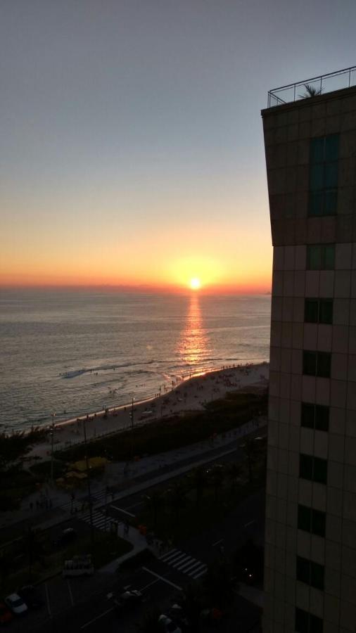 Flat Na Praia Da Barra Da Tijuca リオデジャネイロ エクステリア 写真